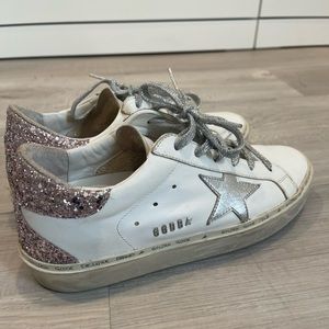 Hi Star Golden Goose Shoes size 39